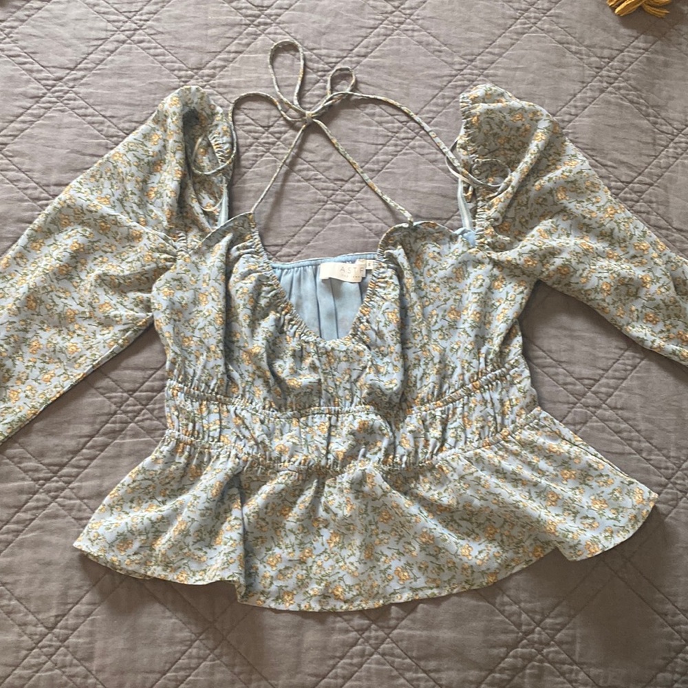 Shoulder Cut Out Floral Top